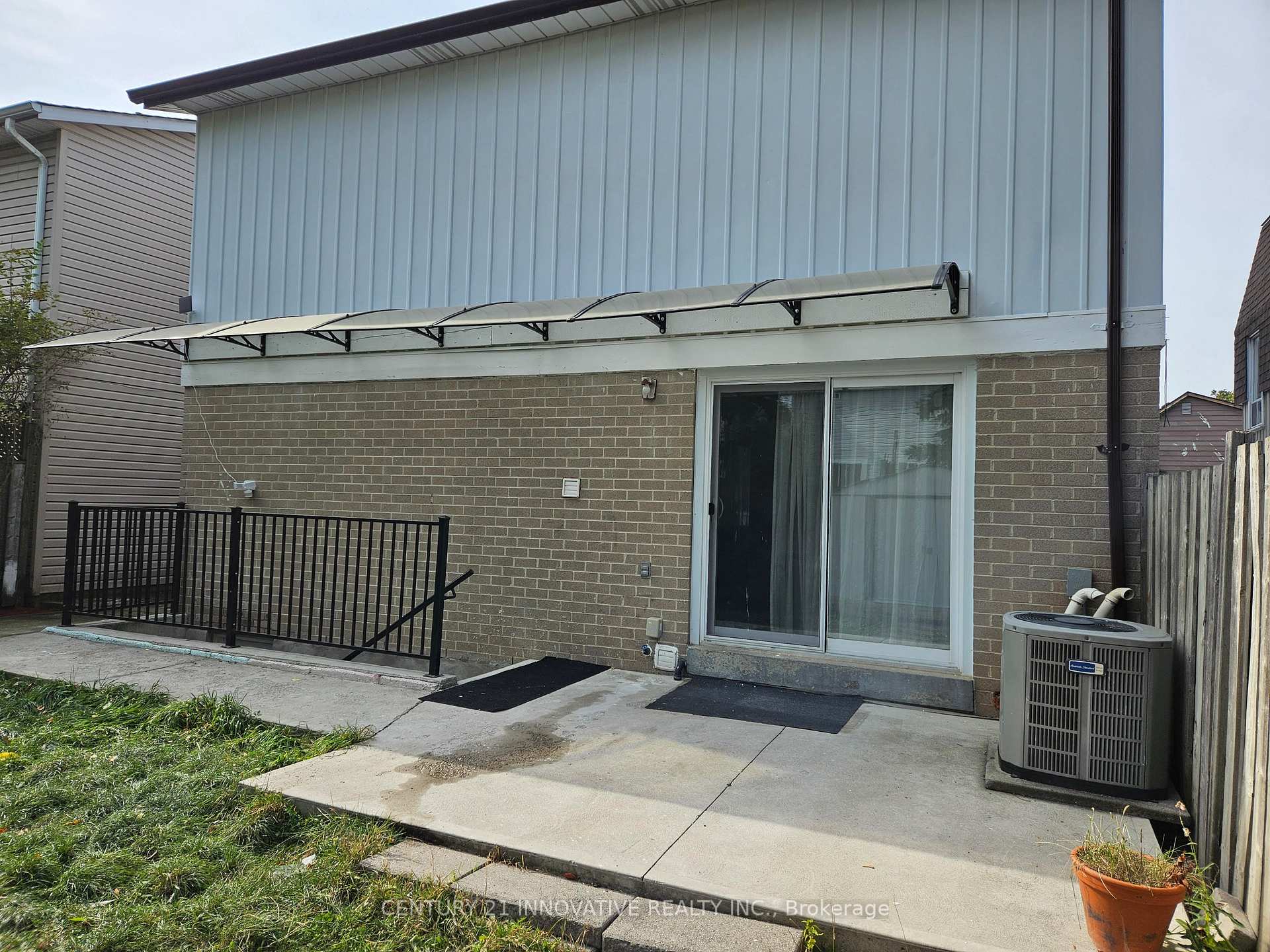 Photo 6 of 38 Jackman Drive, Brampton, Northgate — HOMEH