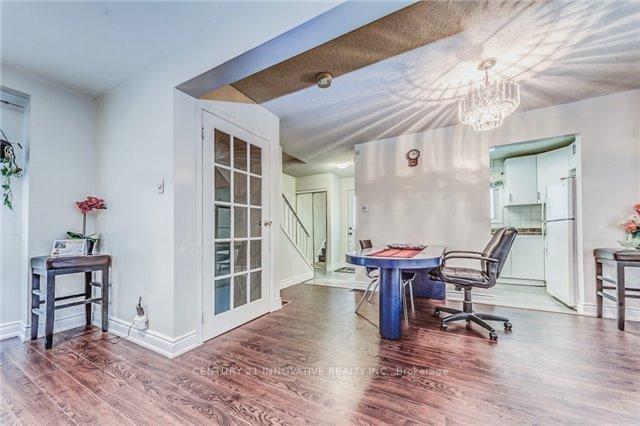 Photo 16 of 38 Jackman Drive, Brampton, Northgate — HOMEH