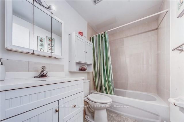 Photo 19 of 38 Jackman Drive, Brampton, Northgate — HOMEH