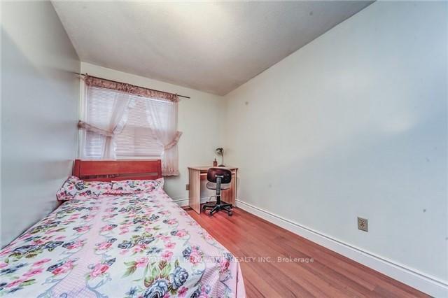 Photo 20 of 38 Jackman Drive, Brampton, Northgate — HOMEH