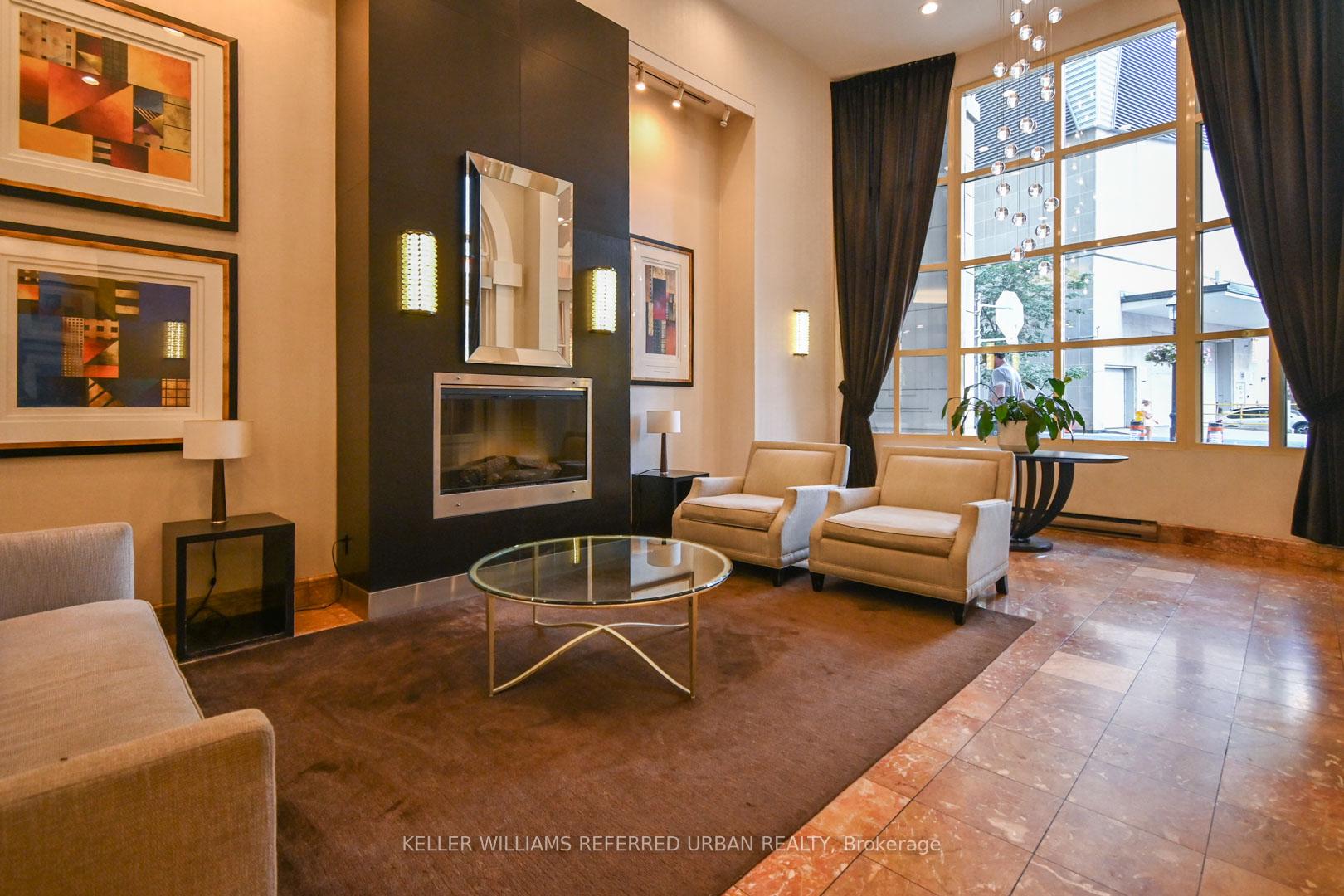Photo 2 of Unit 2806, 25 The Esplanade, Toronto, Waterfront Communities — HOMEH