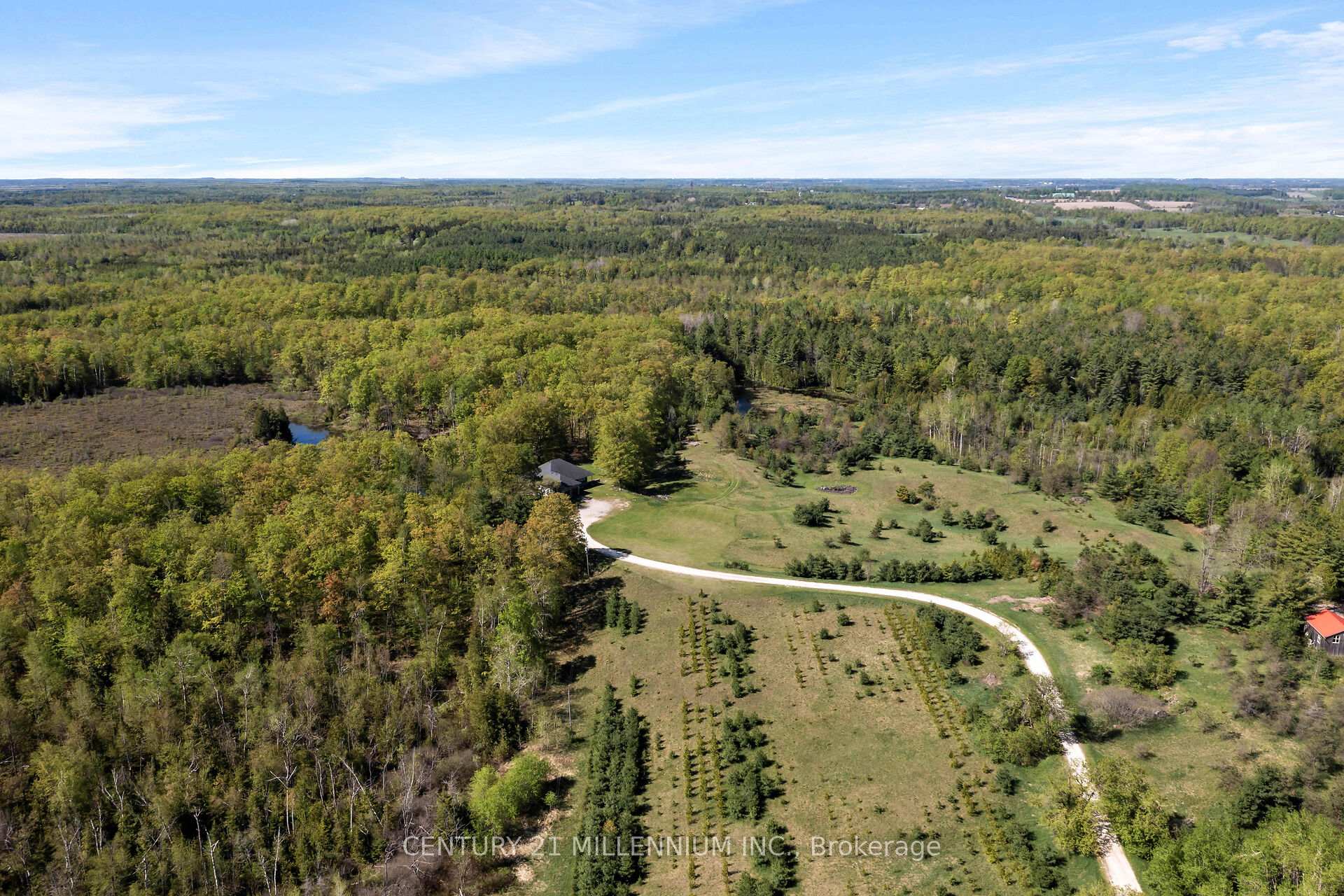 Photo 2 of 5204 Ninth Line, Erin, Rural Erin — HOMEH