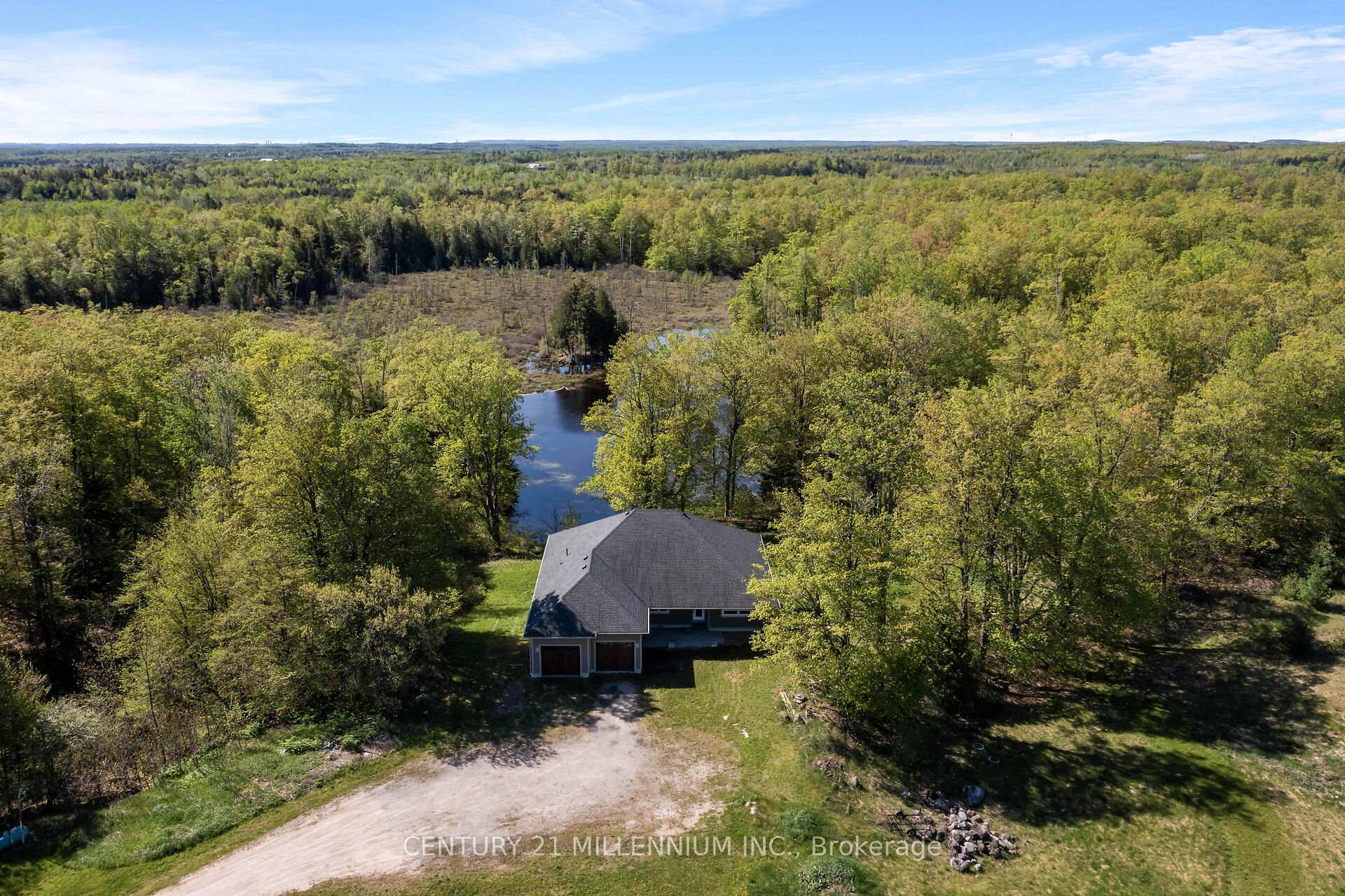 Photo 3 of 5204 Ninth Line, Erin, Rural Erin — HOMEH