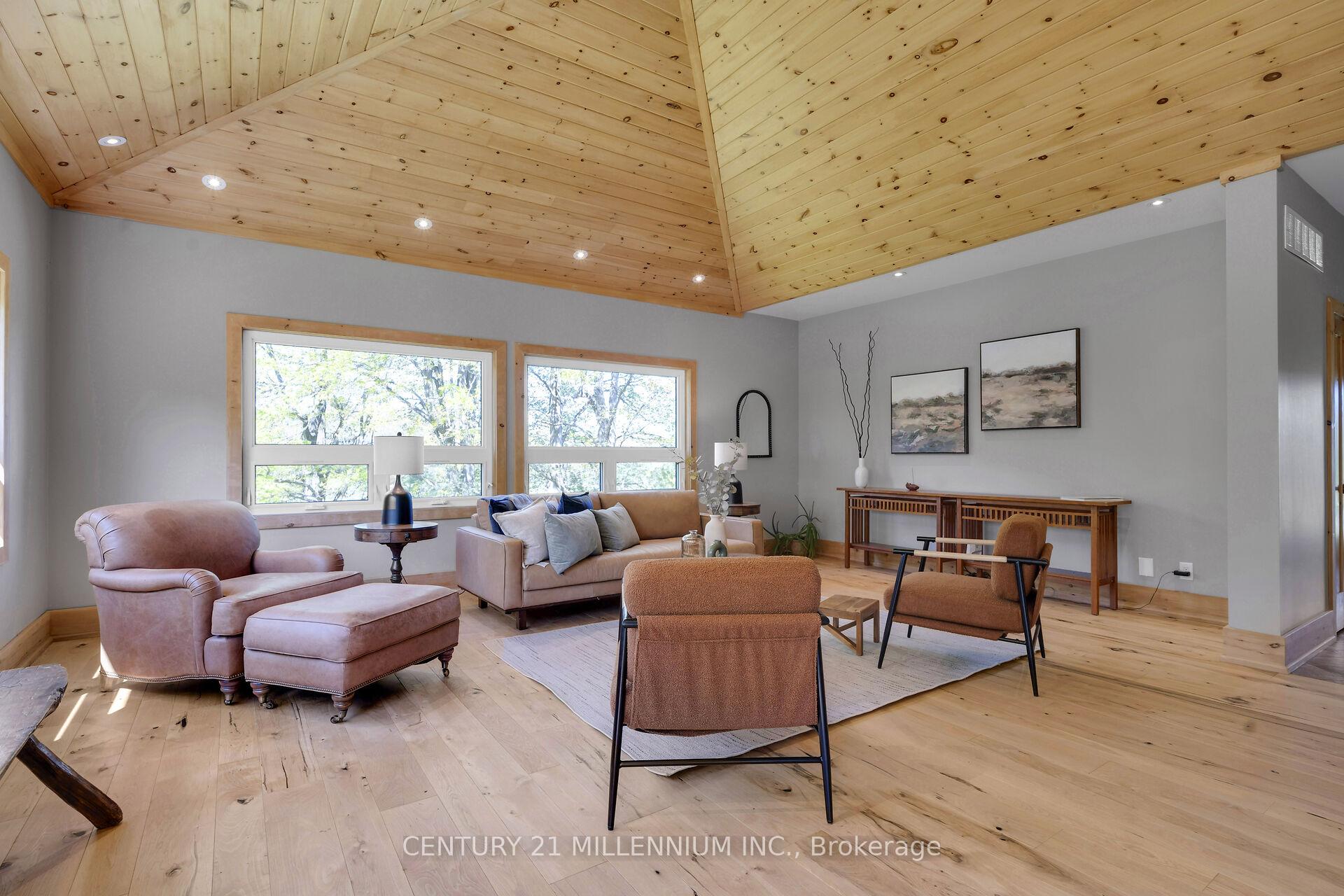 Photo 11 of 5204 Ninth Line, Erin, Rural Erin — HOMEH