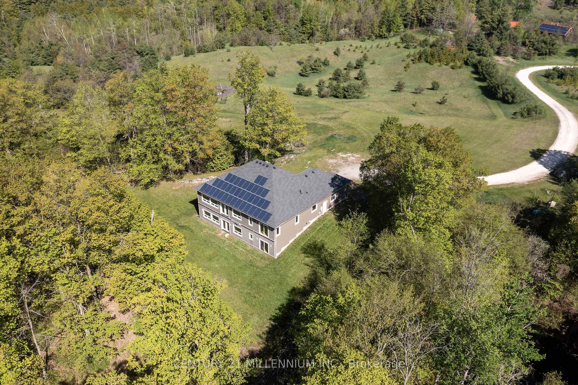 Photo 45 of 5204 Ninth Line, Erin, Rural Erin — HOMEH