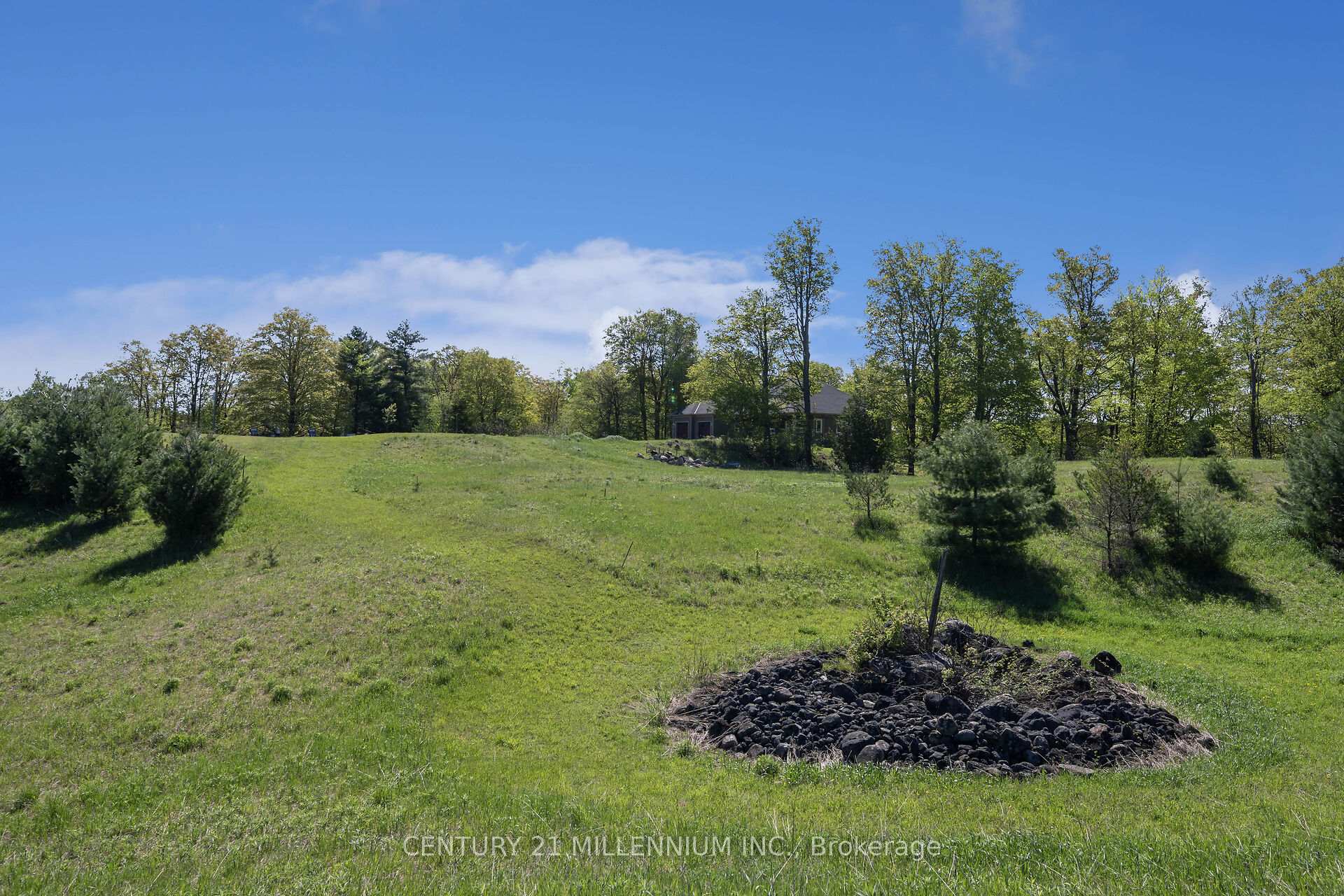 Photo 50 of 5204 Ninth Line, Erin, Rural Erin — HOMEH