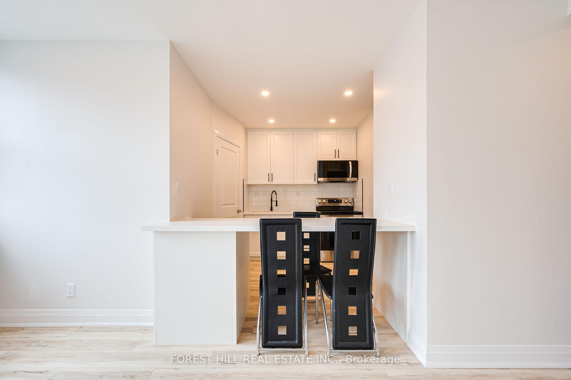 Photo 21 of Unit 2, 7725 Yonge Street, Markham, Thornhill — HOMEH