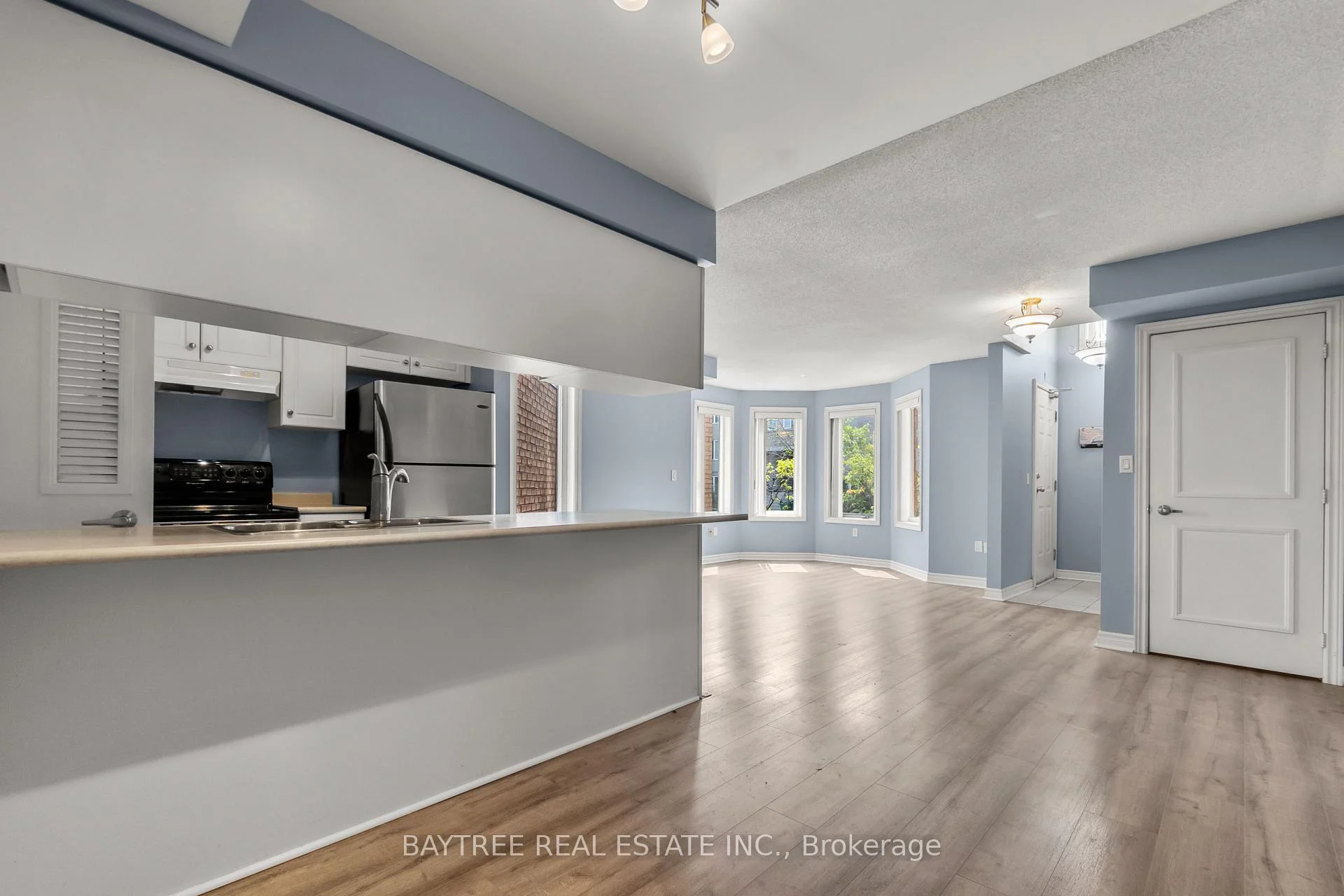 Photo 8 of Unit 102, 80 Aerodrome Crescent, Toronto, Thorncliffe Park — HOMEH