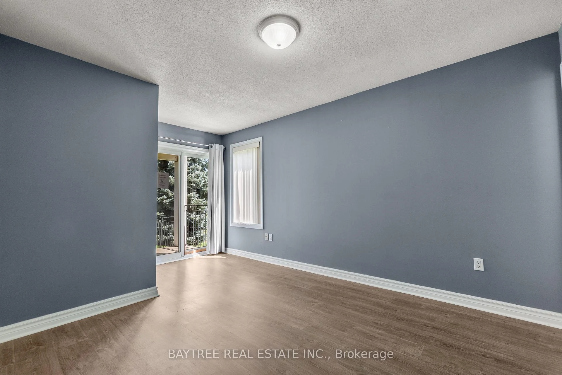 Photo 11 of Unit 102, 80 Aerodrome Crescent, Toronto, Thorncliffe Park — HOMEH