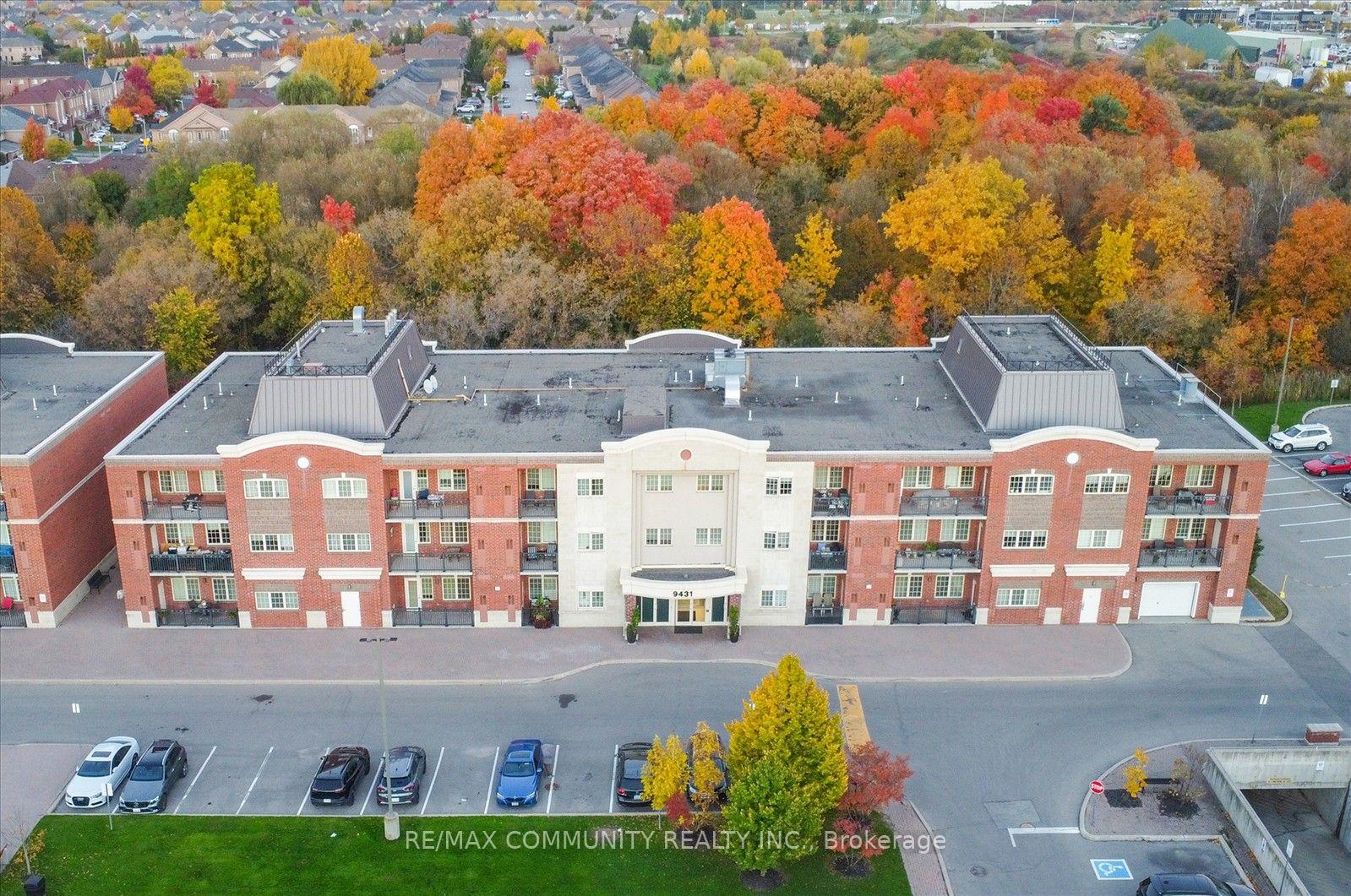 Photo 1 of Unit 308, 9431 Jane Street, Vaughan, Maple — HOMEH