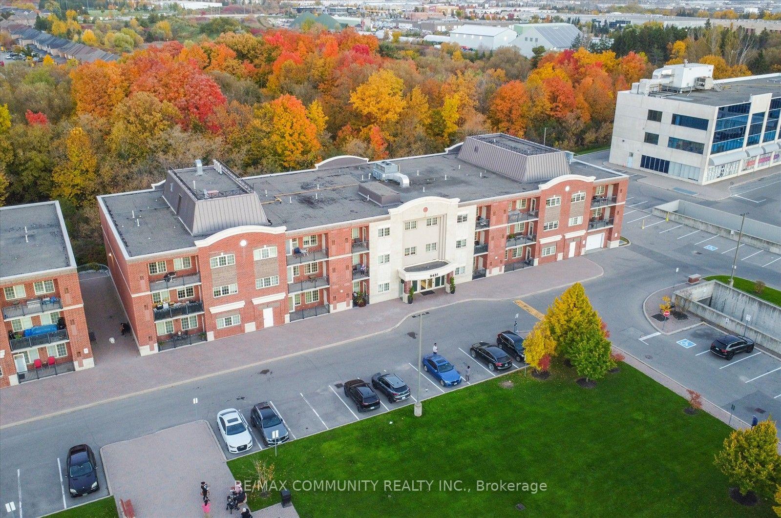 Photo 3 of Unit 308, 9431 Jane Street, Vaughan, Maple — HOMEH