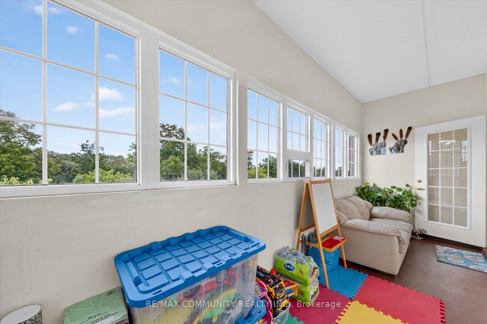 Photo 23 of Unit 308, 9431 Jane Street, Vaughan, Maple — HOMEH