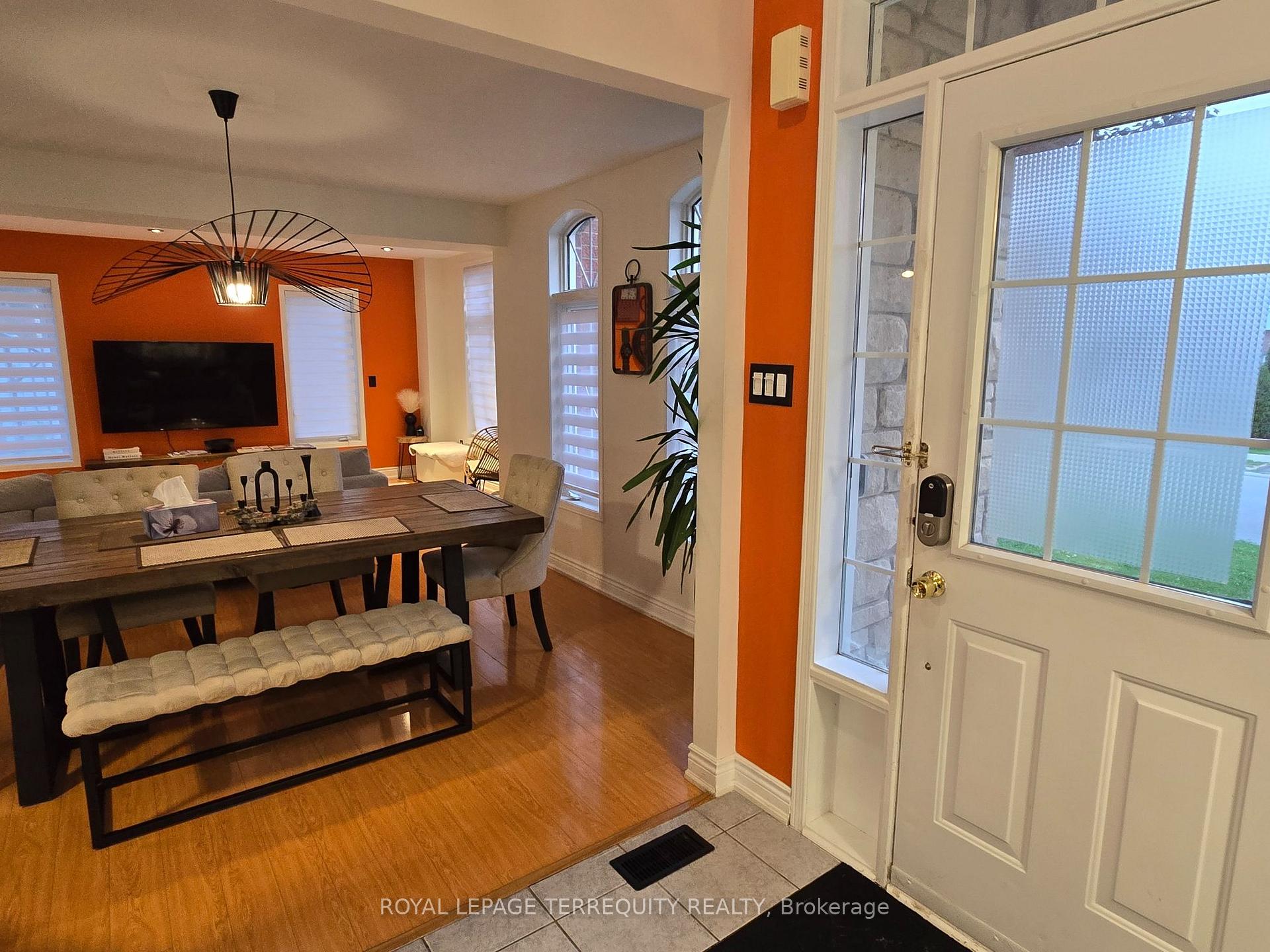 Photo 6 of 7155 Lowville Heights, Mississauga, Lisgar — HOMEH