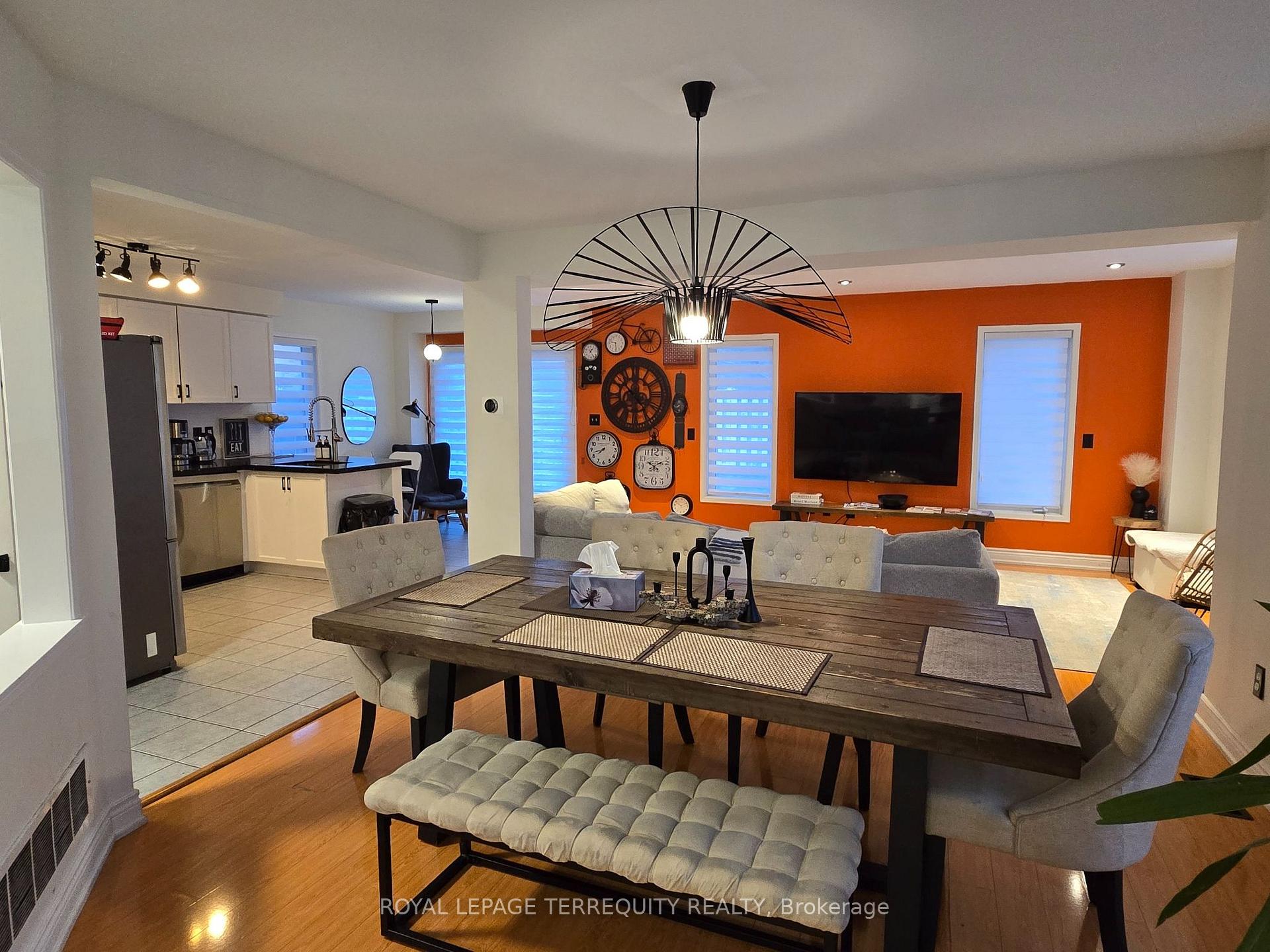 Photo 7 of 7155 Lowville Heights, Mississauga, Lisgar — HOMEH