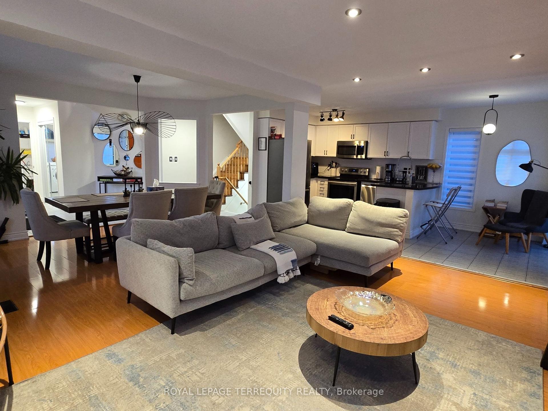Photo 11 of 7155 Lowville Heights, Mississauga, Lisgar — HOMEH