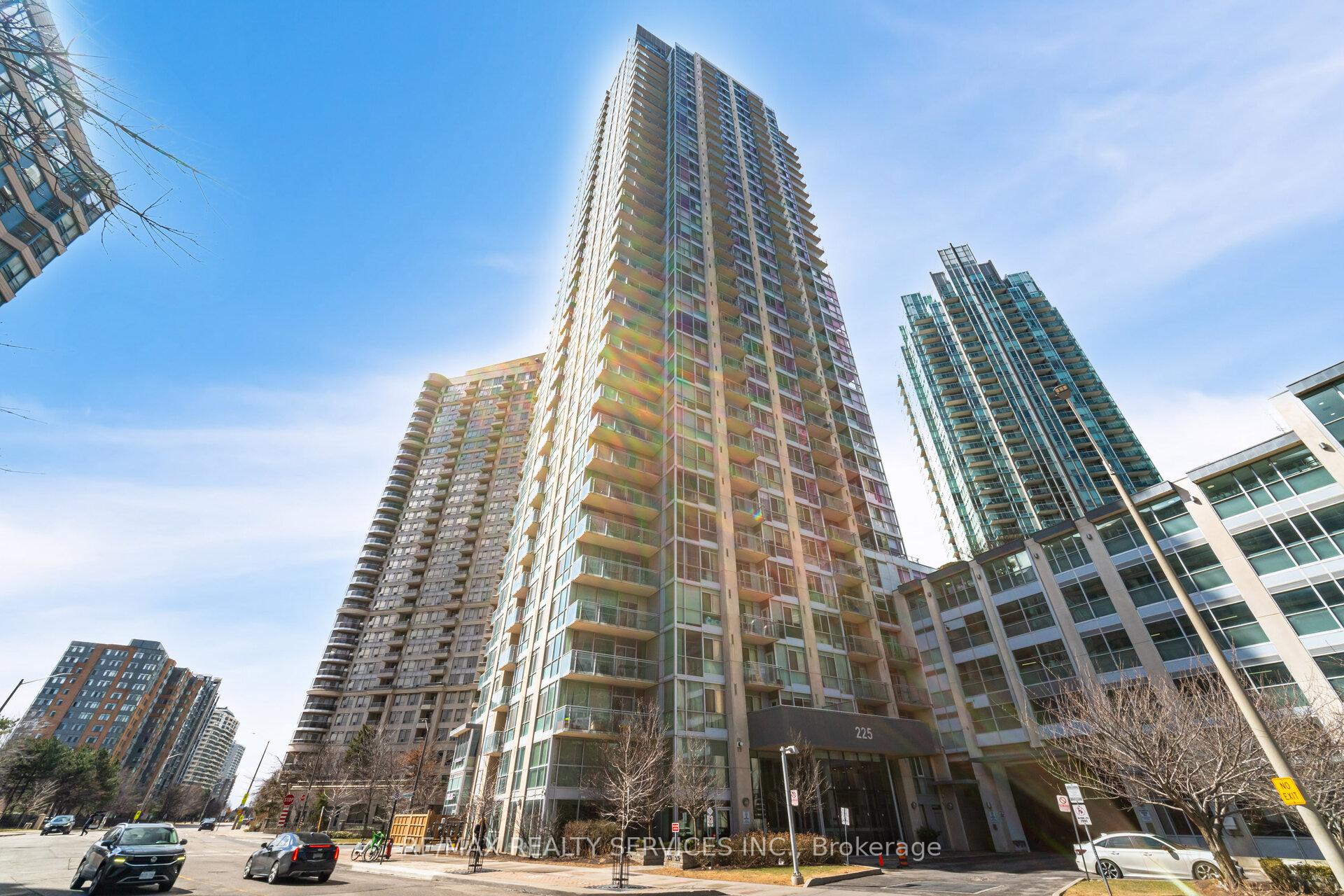 Photo 1 of Unit 810, 225 Webb Drive, Mississauga, City Centre — HOMEH