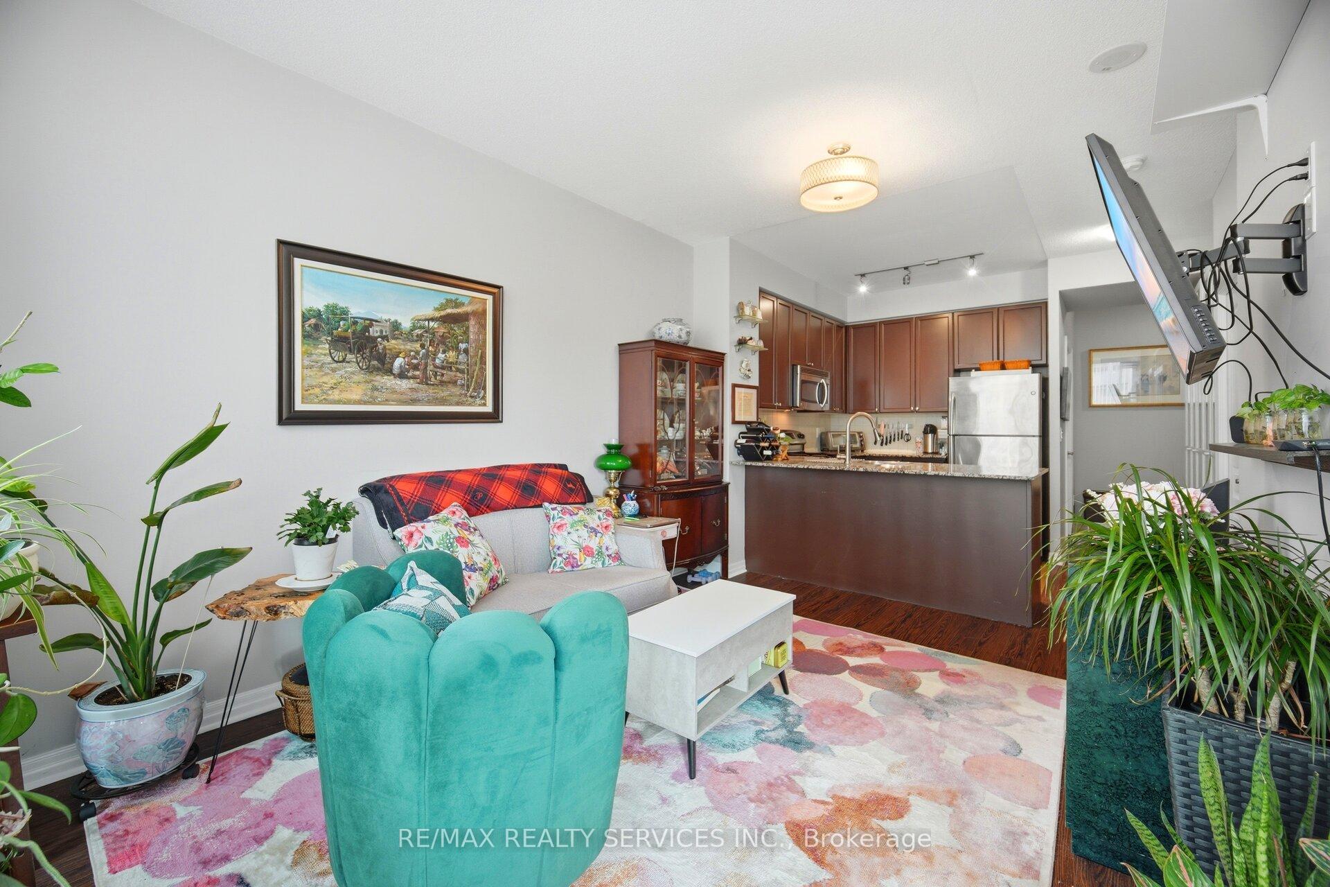 Photo 16 of Unit 810, 225 Webb Drive, Mississauga, City Centre — HOMEH