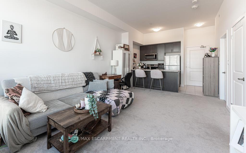 Photo 6 of Unit 503, 450 Dundas Street E, Hamilton, Waterdown — HOMEH