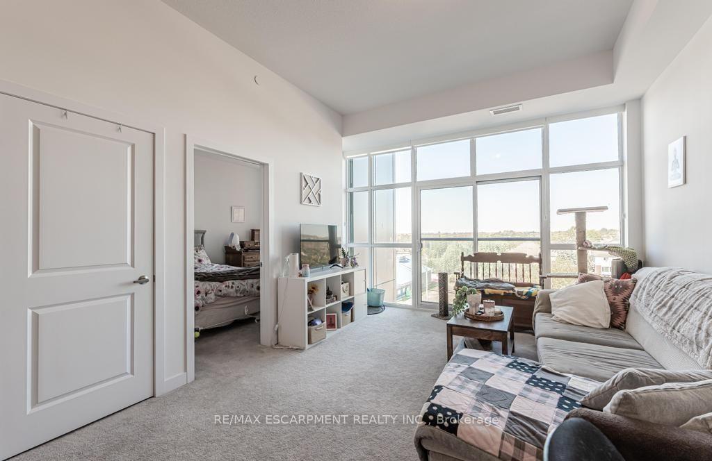 Photo 7 of Unit 503, 450 Dundas Street E, Hamilton, Waterdown — HOMEH