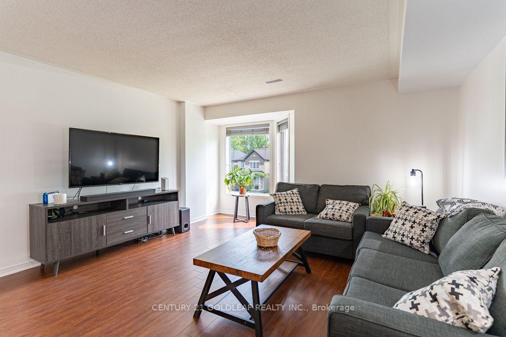 Photo 3 of Unit 58, 379 Aquaview Drive, Ottawa, Avalon East — HOMEH