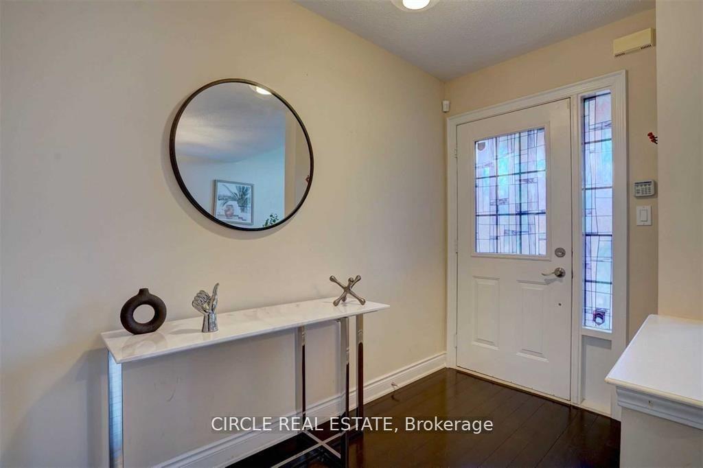 Photo 2 of Unit Upper Portion, 2971 Westoak Trails Boulevard, Oakville, Westmount — HOMEH