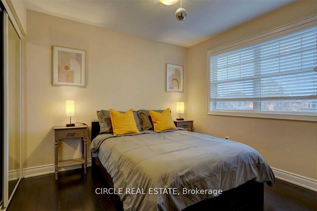 Photo 17 of Unit Upper Portion, 2971 Westoak Trails Boulevard, Oakville, Westmount — HOMEH