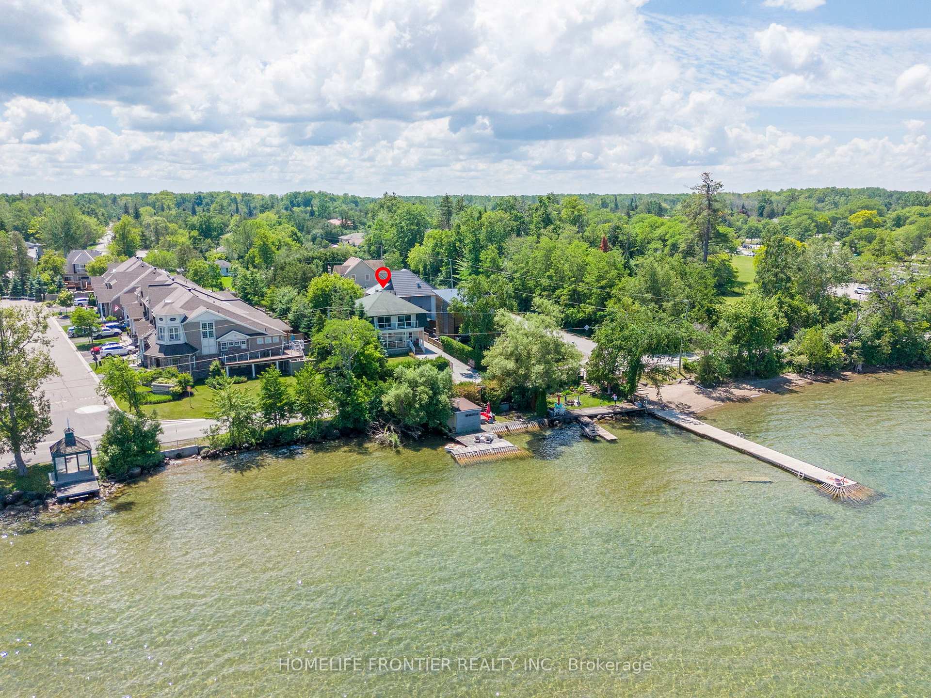 Photo 46 of 813 Lake Drive E, Georgina, Sutton & Jackson's Point — HOMEH