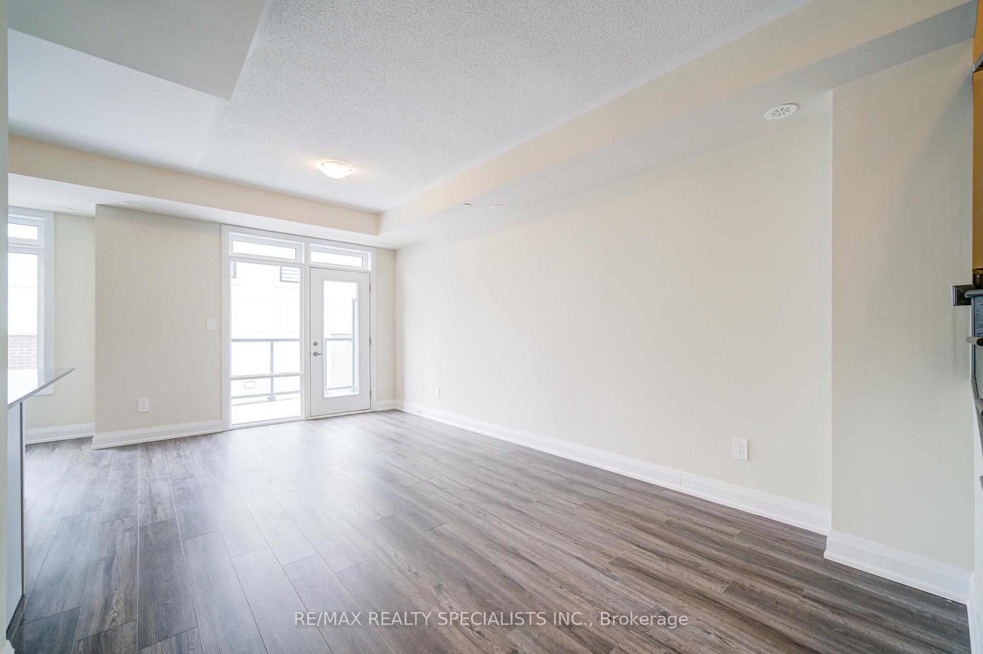 Photo 9 of Unit 108, 1573 Rose Way, Milton, Cobban — HOMEH