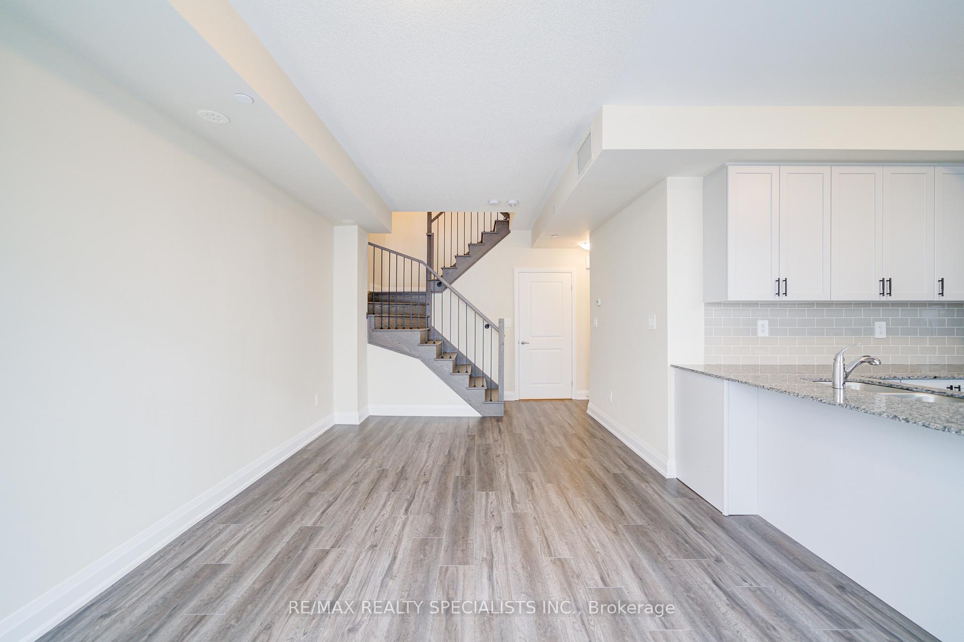 Photo 14 of Unit 108, 1573 Rose Way, Milton, Cobban — HOMEH