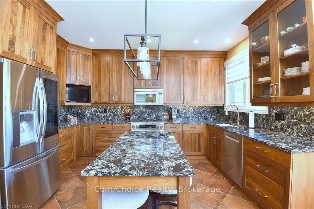 Photo 18 of Unit 27 Land, 27 Landscapes Trail, Hamilton, Meadowlands — HOMEH