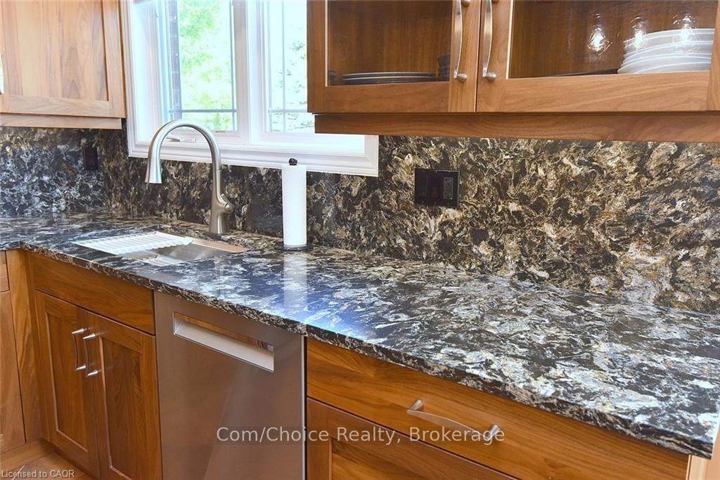 Photo 20 of Unit 27 Land, 27 Landscapes Trail, Hamilton, Meadowlands — HOMEH