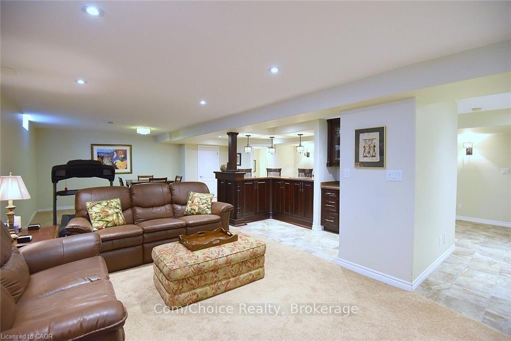 Photo 35 of Unit 27 Land, 27 Landscapes Trail, Hamilton, Meadowlands — HOMEH