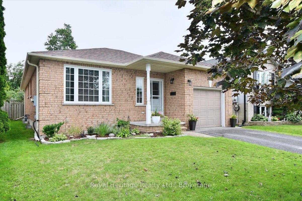Photo 4 of 3058 Westridge Boulevard, Peterborough, Monaghan Ward 2 — HOMEH