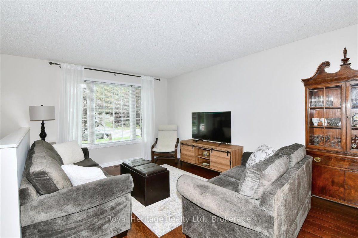 Photo 10 of 3058 Westridge Boulevard, Peterborough, Monaghan Ward 2 — HOMEH
