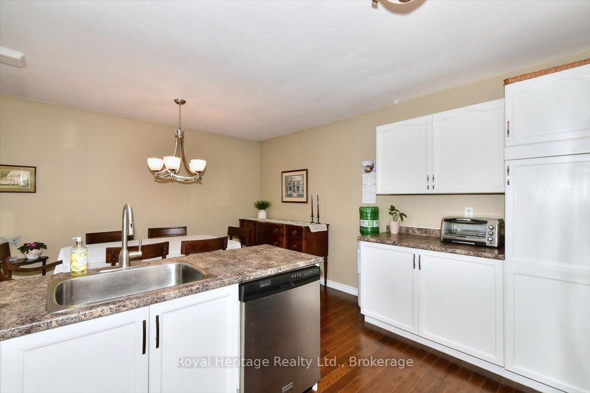 Photo 16 of 3058 Westridge Boulevard, Peterborough, Monaghan Ward 2 — HOMEH