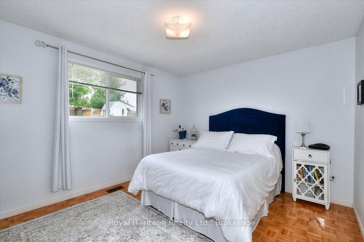 Photo 18 of 3058 Westridge Boulevard, Peterborough, Monaghan Ward 2 — HOMEH