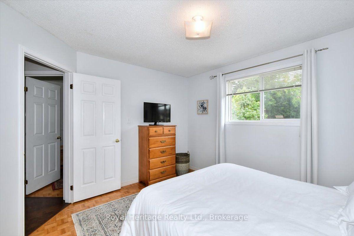Photo 20 of 3058 Westridge Boulevard, Peterborough, Monaghan Ward 2 — HOMEH