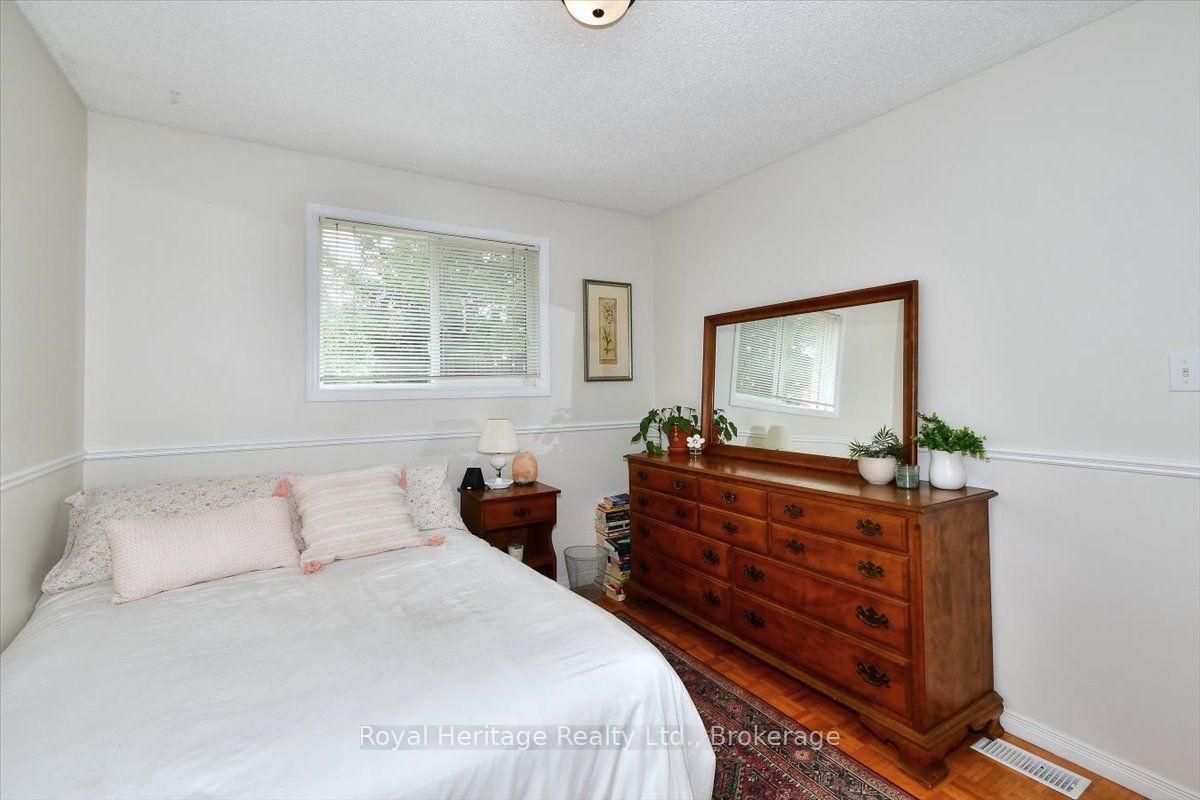 Photo 22 of 3058 Westridge Boulevard, Peterborough, Monaghan Ward 2 — HOMEH