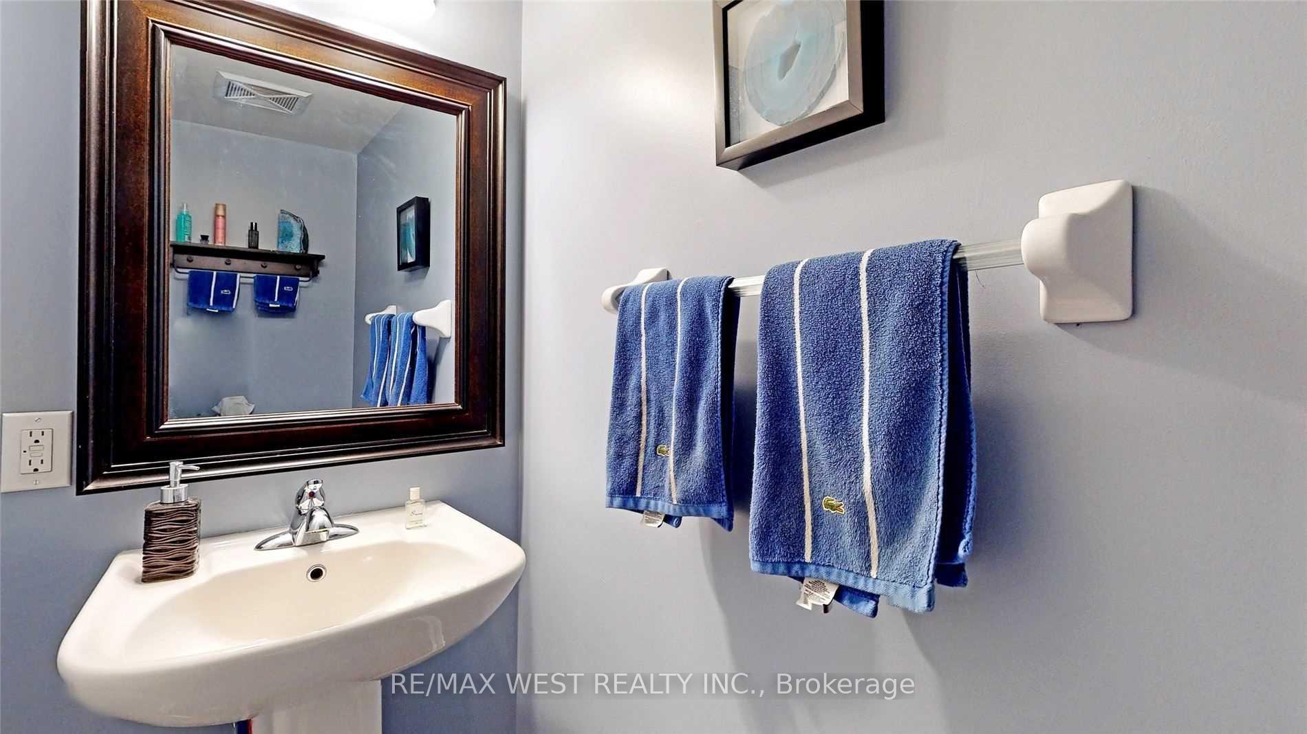 Photo 18 of Unit 240, 10 Foundry Avenue, Toronto, Dovercourt-Wallace Emerson-Junction — HOMEH
