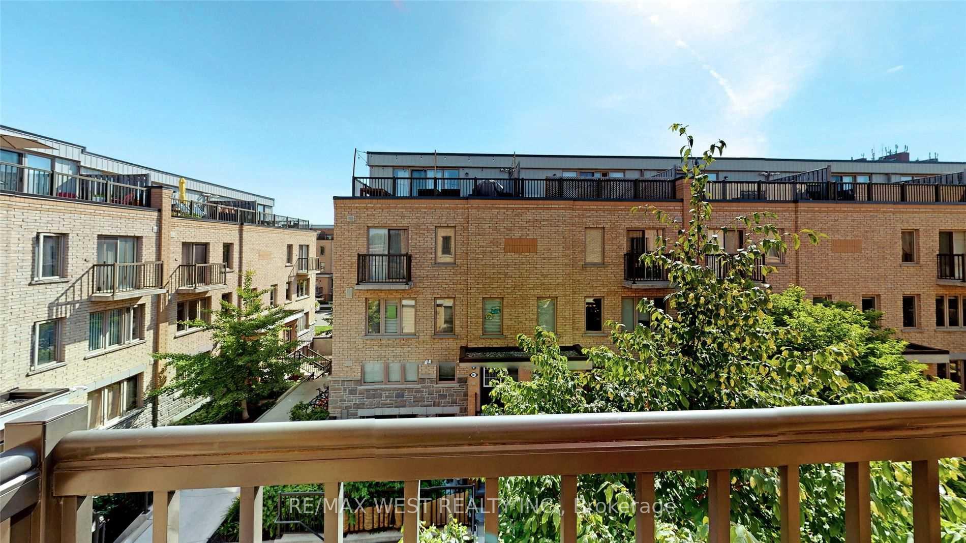 Photo 25 of Unit 240, 10 Foundry Avenue, Toronto, Dovercourt-Wallace Emerson-Junction — HOMEH