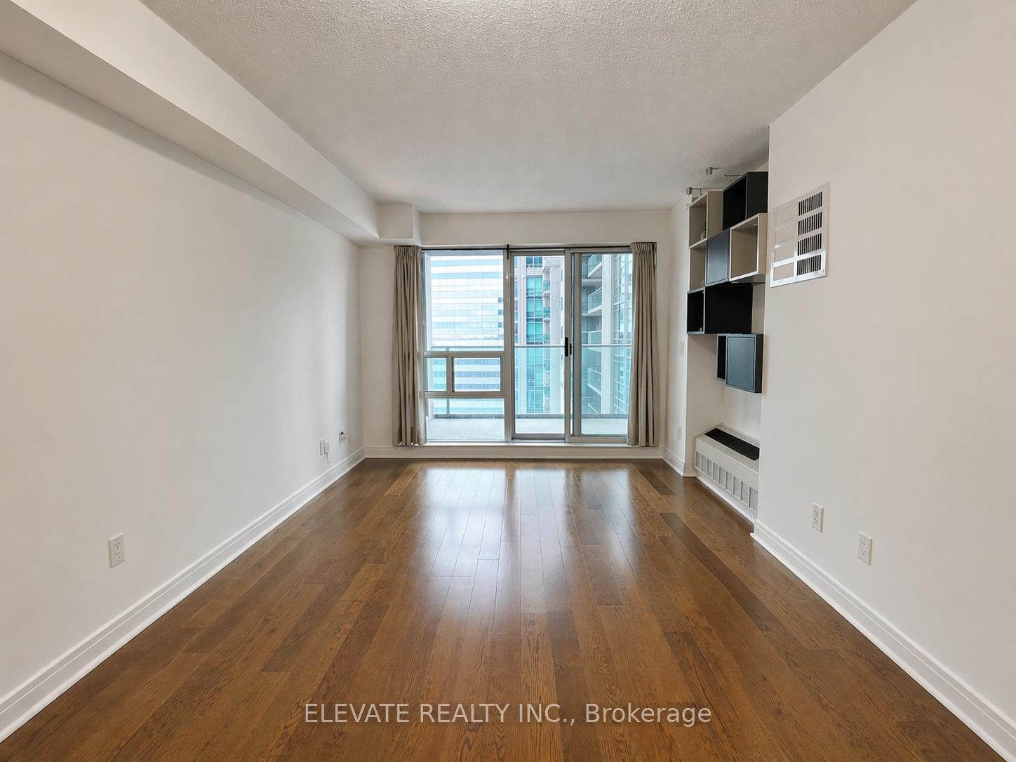 Photo 4 of Unit 1701, 35 Bales Avenue, North York, Willowdale East — HOMEH