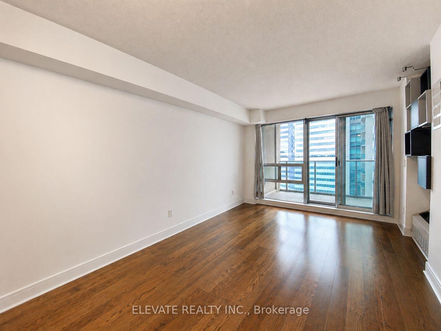 Photo 10 of Unit 1701, 35 Bales Avenue, North York, Willowdale East — HOMEH