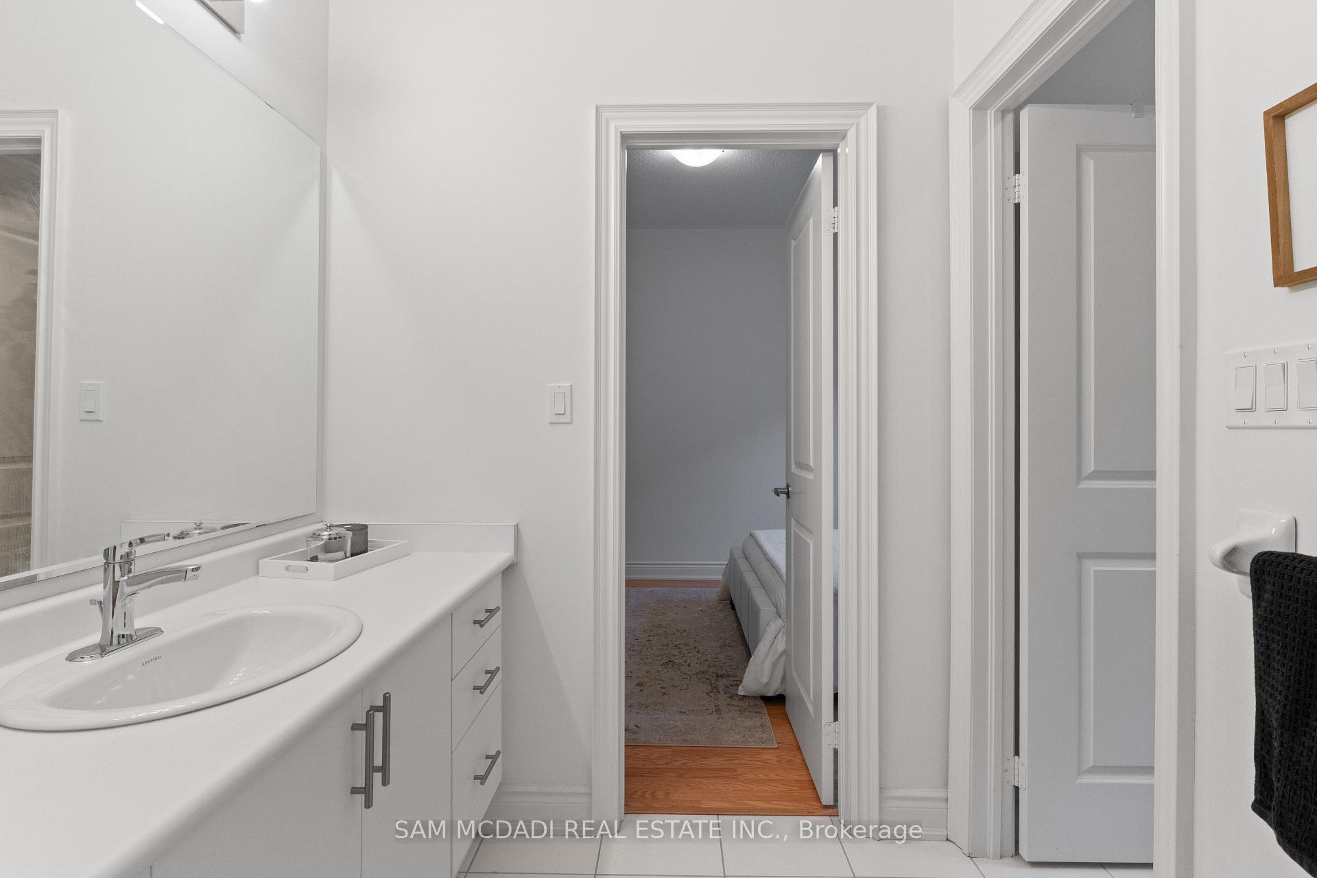 Photo 25 of 446 Humphrey Street, Hamilton, Waterdown — HOMEH