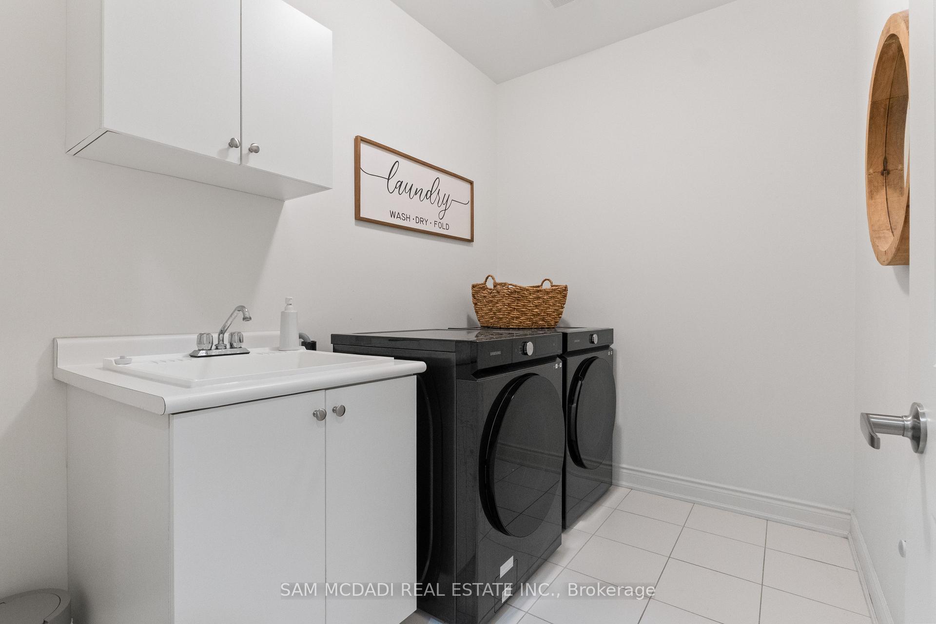 Photo 37 of 446 Humphrey Street, Hamilton, Waterdown — HOMEH