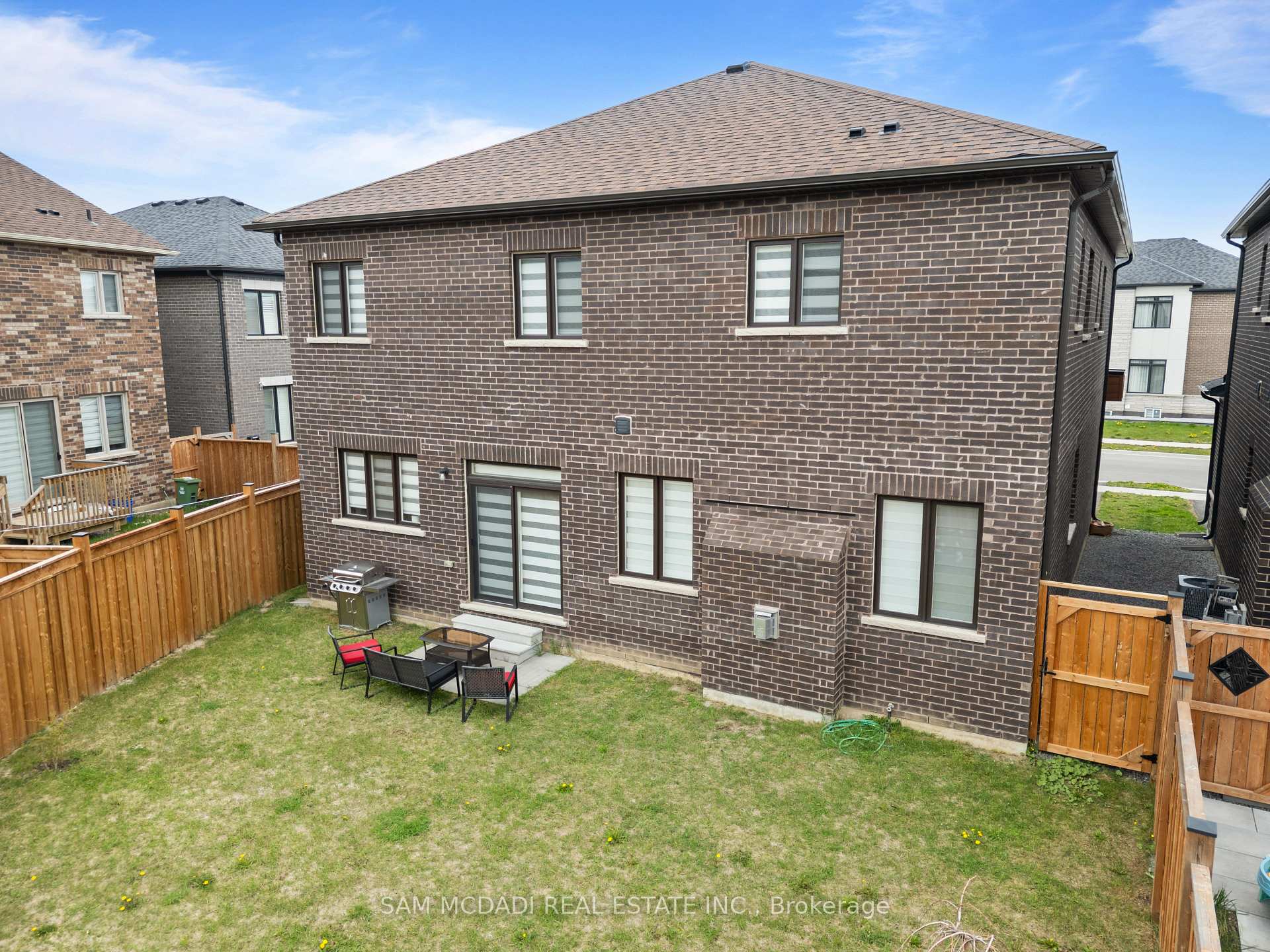 Photo 38 of 446 Humphrey Street, Hamilton, Waterdown — HOMEH