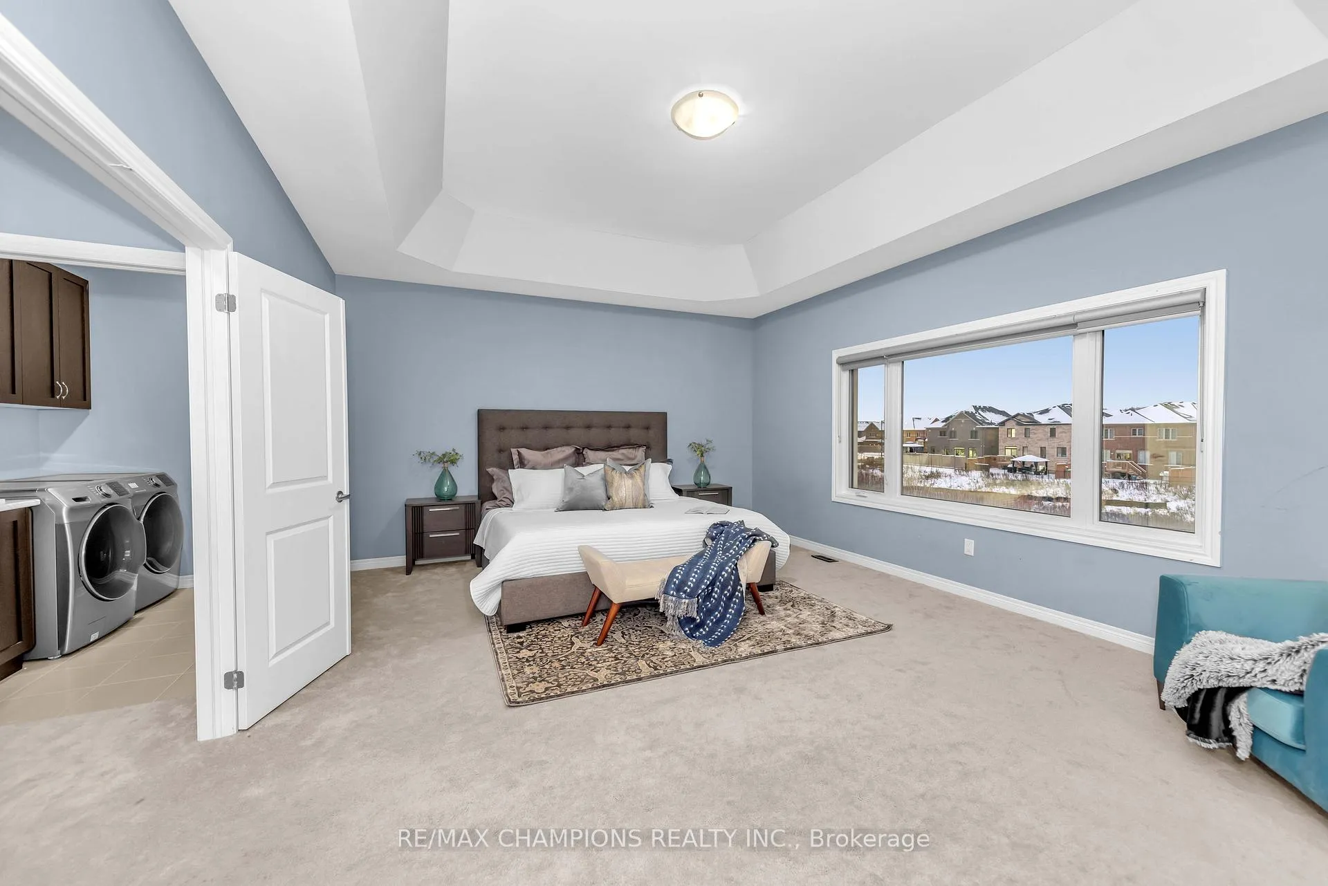 Photo 26 of 10 Fruitvale Circle, Brampton, Northwest Brampton — HOMEH