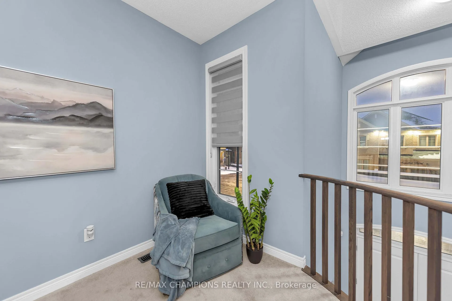 Photo 35 of 10 Fruitvale Circle, Brampton, Northwest Brampton — HOMEH