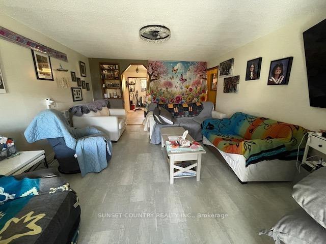 Photo 5 of 10839 Hwy 17 E, Kenora Remote Area, Dinorwic — HOMEH