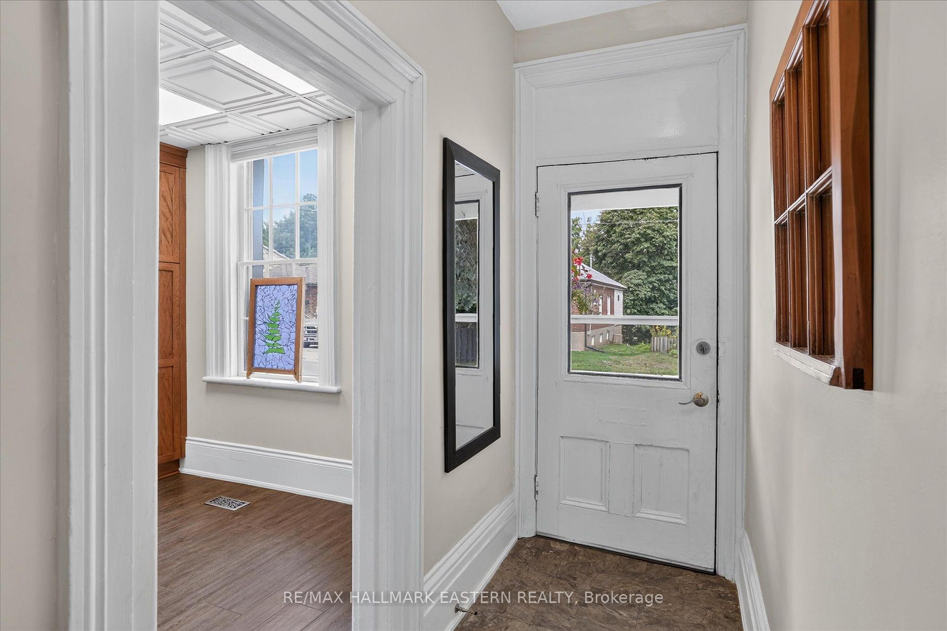 Photo 15 of 451 Stewart Street, Peterborough, Town Ward 3 — HOMEH