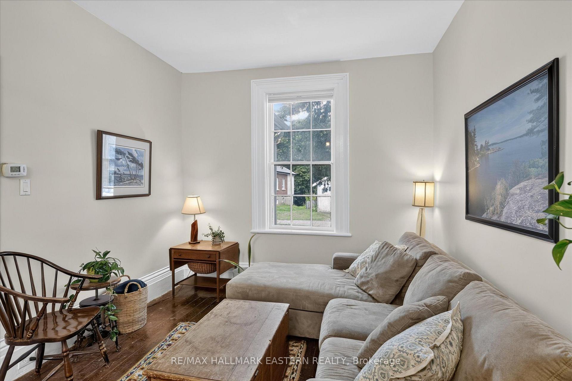Photo 16 of 451 Stewart Street, Peterborough, Town Ward 3 — HOMEH